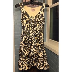 Juicy‎ Couture 100% Silk Floral Dress Sleeveless Party Cocktail Black Cream Sz 2